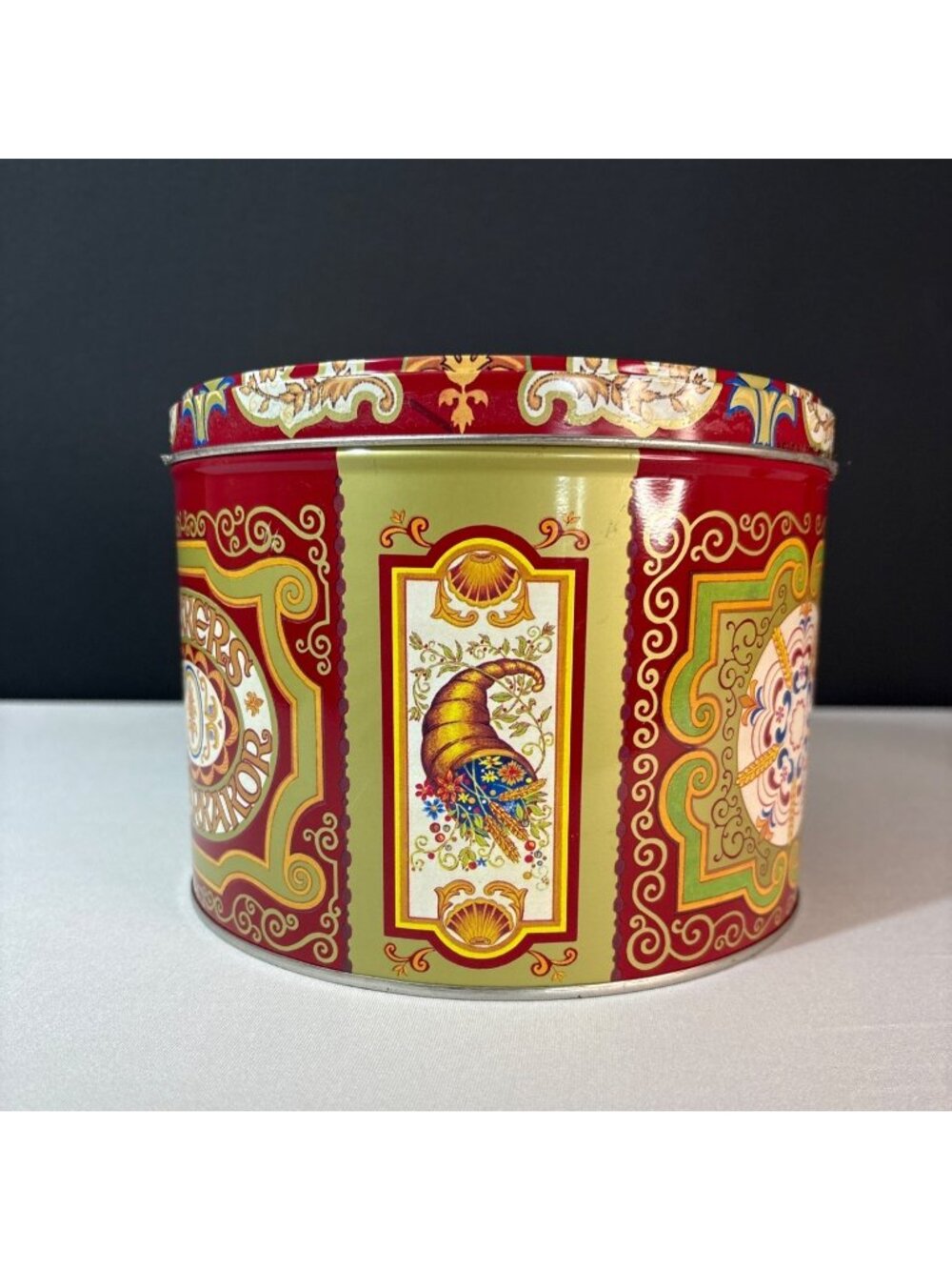 Nyakers Pepparkakor Swedish Gingersnap Cookie Tin Decorative Red Empty Tin Only - Picture 2 of 12